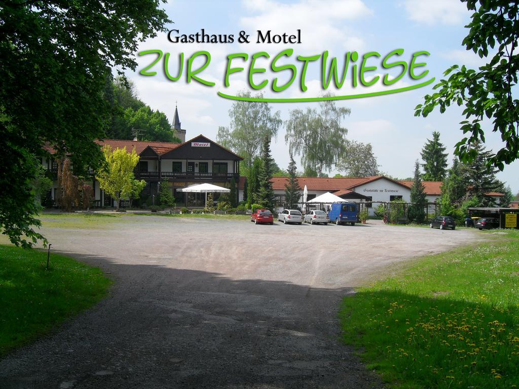 Motel Zur Festwiese Gierstädt Exterior foto